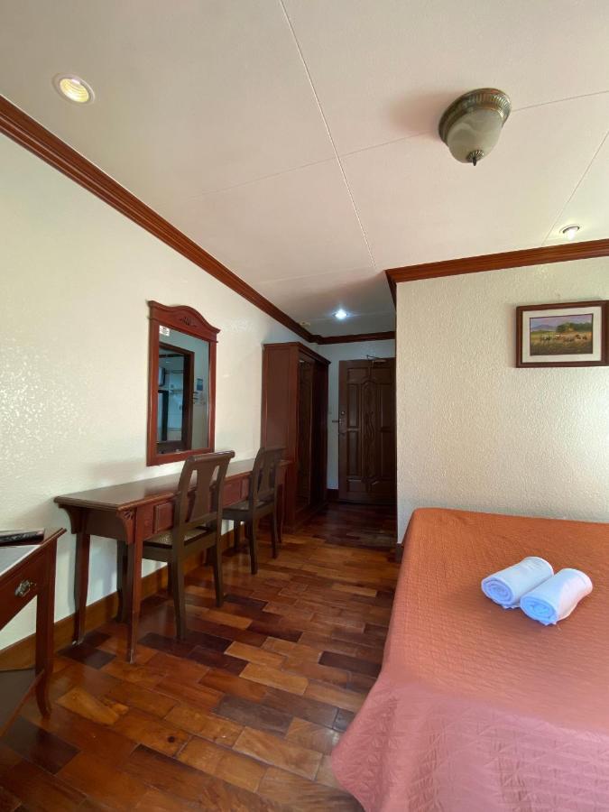Mc Mountain Home Tagaytay City Eksteriør billede