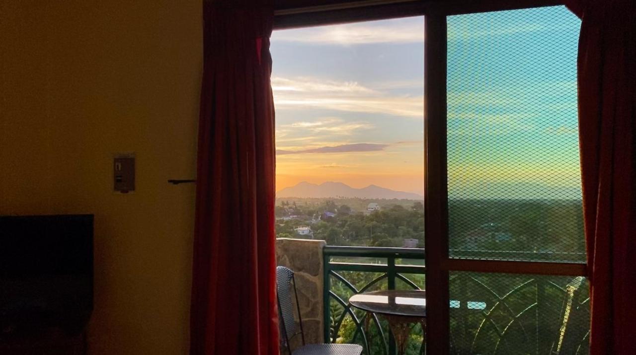 Mc Mountain Home Tagaytay City Eksteriør billede